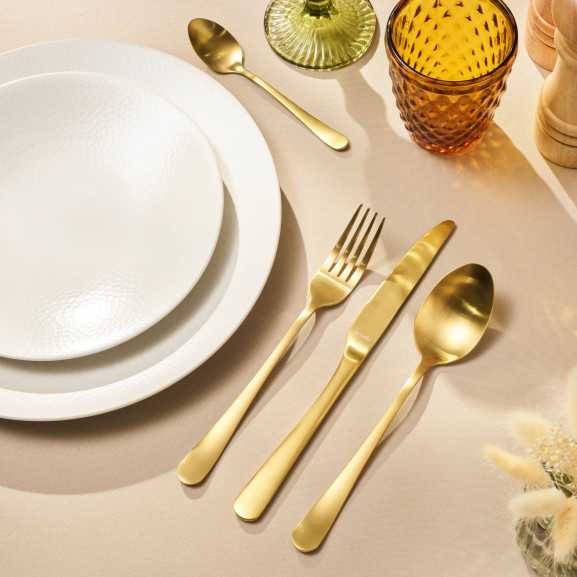 Austin Doré mat - 12...